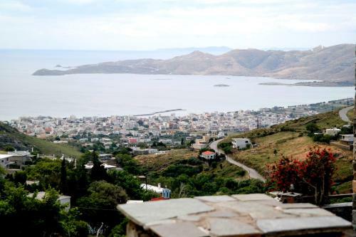 Makronas Apartments