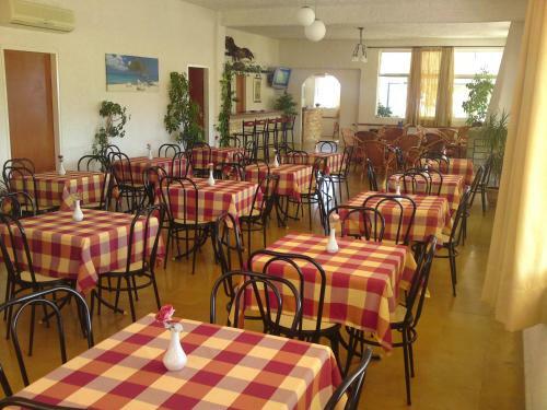 Hotel Aetos Beach Bungalows