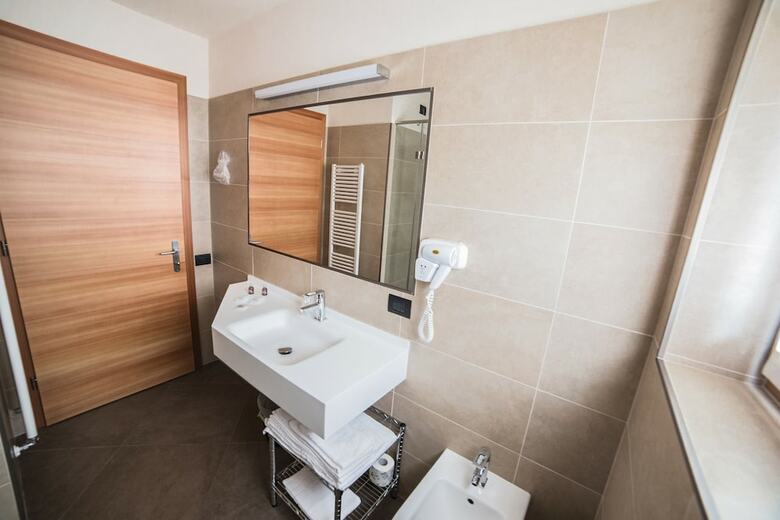Hotel Garn� Paradisi