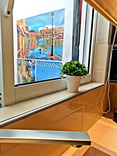 Diogenis Deluxe Apartment