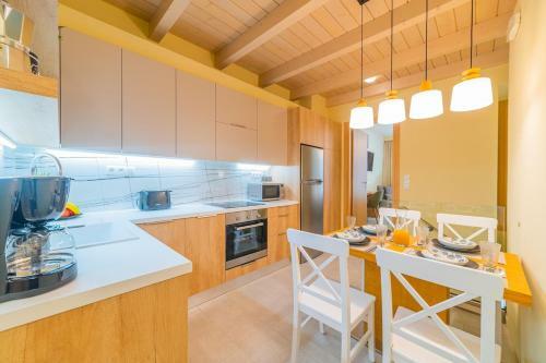 Anatoli Residence