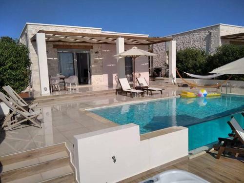Kallixeni Villas