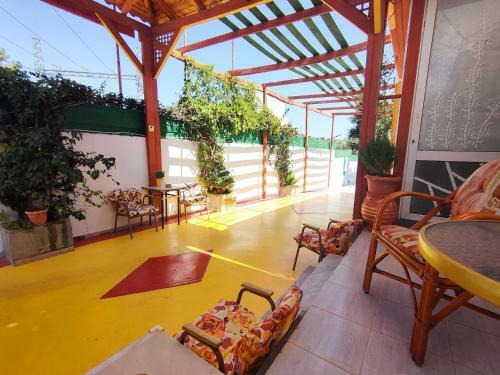Evli Apartments