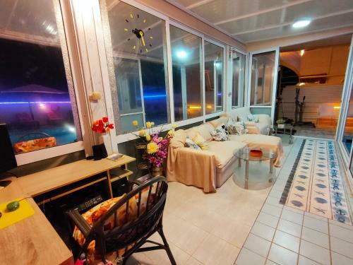 Evli Apartments