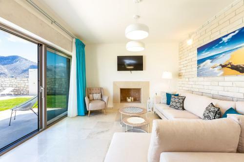 Thalmargia Villas, Ultimate Peace & Privacy!
