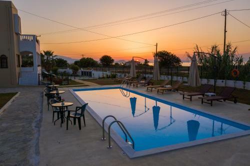 Majorelle Apartments