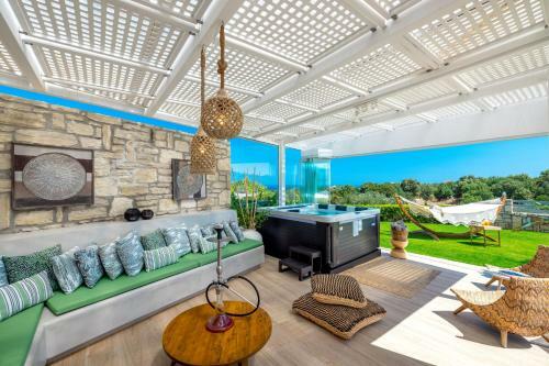 Villa Trinity