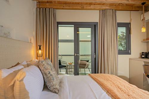 Hotel Mitos-suites