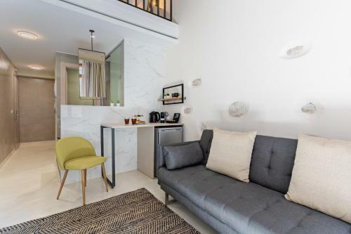 Hotel Mitos-suites