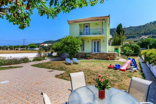 Apartamento Nikolakis House