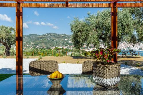 Olive Grove Apartment