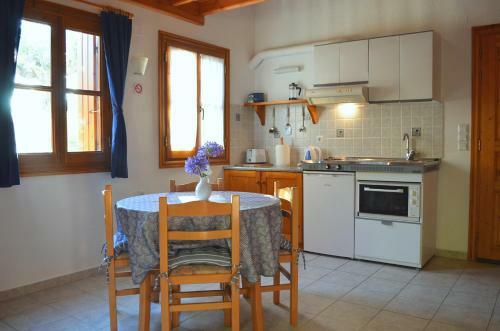 Kalokairi Cottage