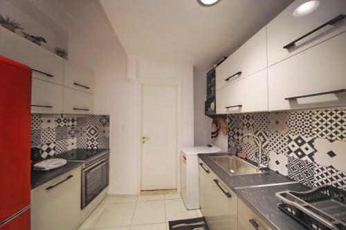 Port View Apartment