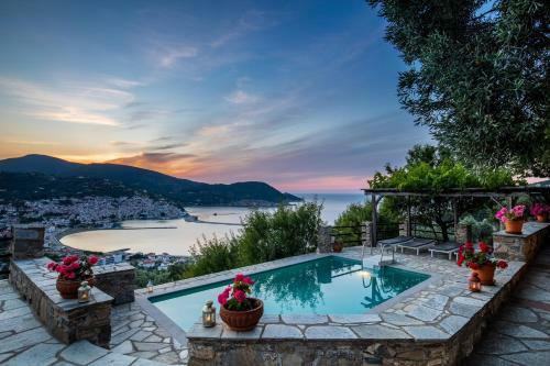 Villa Nina Skopelos- Private Pool - Magnificent Views