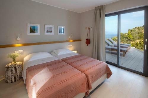 Kechria Bay Villas