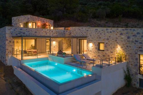 Kechria Bay Villas