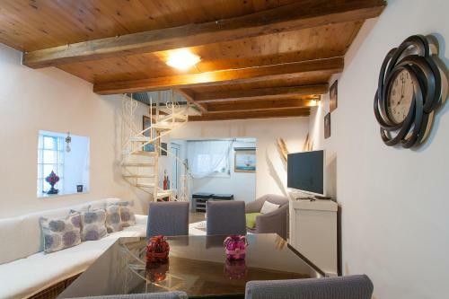 Adrianna's House