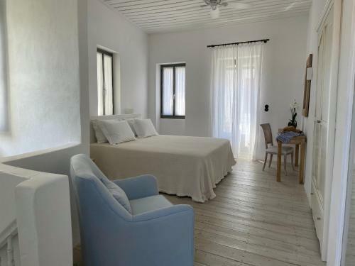 Raphael Skiathos Living-olga