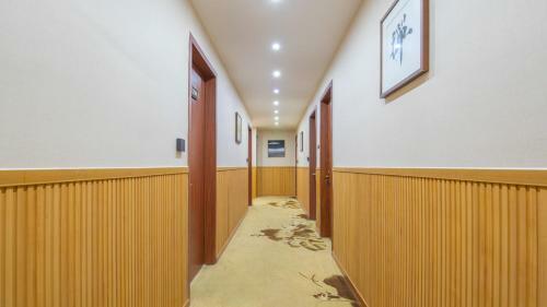 Floral Hotel Wuxi Chanfeng Xiaozhu Lingshan Town