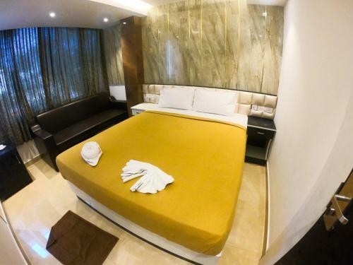 Hotel Tgs Dine Inn