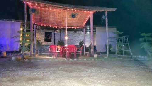 Hotel Village Camp Resort