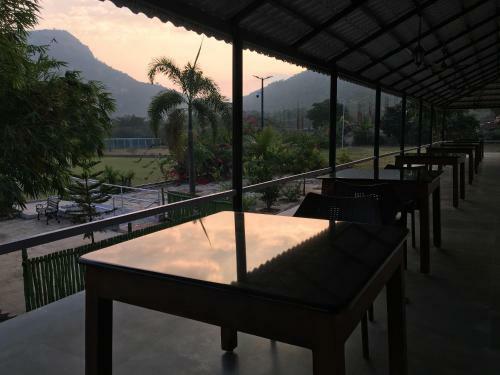 Hotel Green Valley Sports Club
