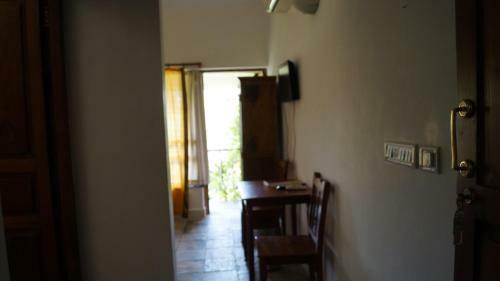 Hotel Nalla Eco Beach Resort