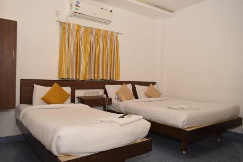 Hotel Prakash Residence