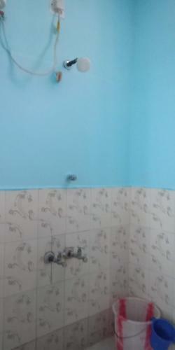 Hostal Room In Guest Room - Room For Un Married Couples