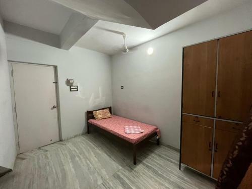 Female Hostel & Pg