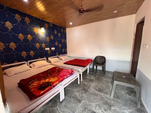 Camps In Shivpuri By Pt