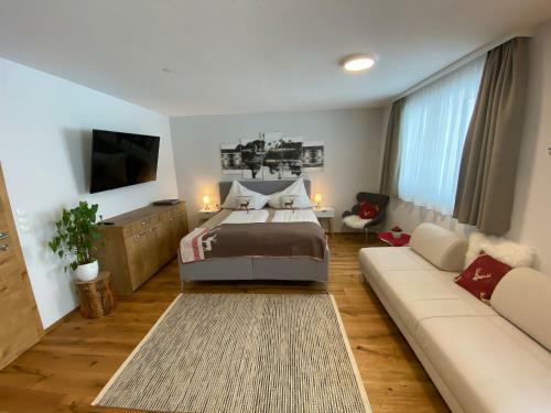 Hostal Alpenperle