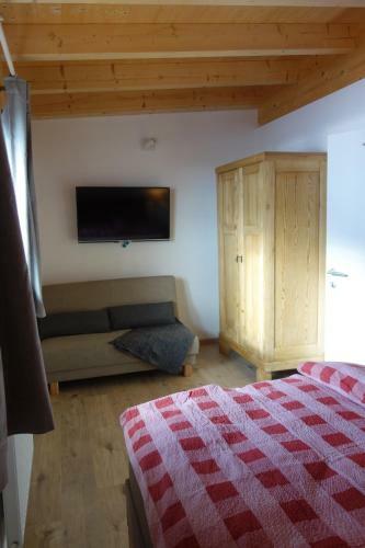 Apartamento Traumhafter Seeblick: Ferienwohnung "am Atoll"