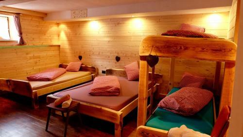 Hostel Weisses R�ssl