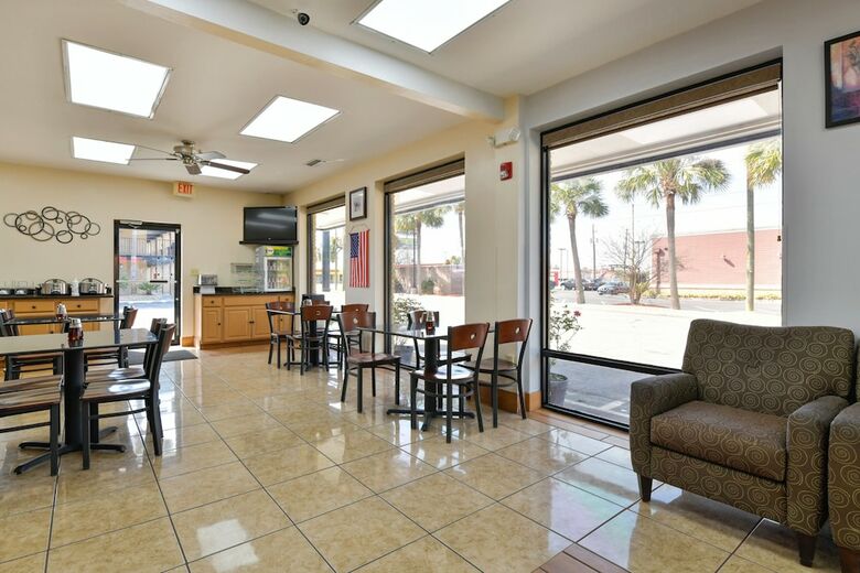 Hotel Quality Inn Lake Park