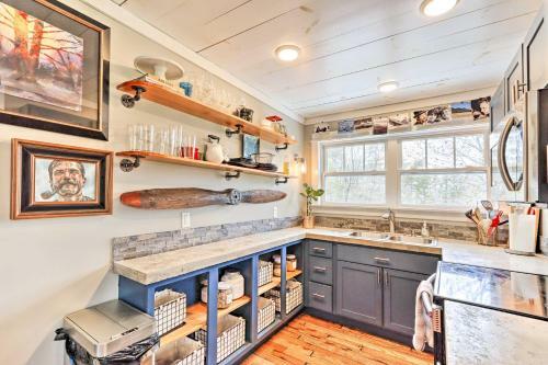 Apartamento Modern Outdoor Escape Deck, Kayak, Mtn Views