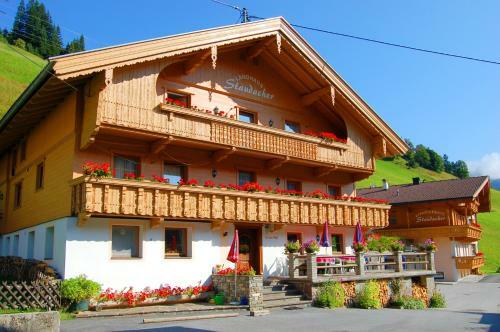 Hostal Landhaus Staudacher