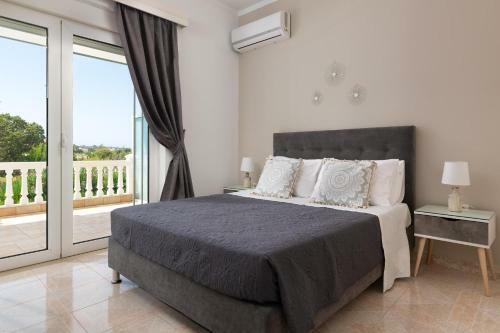 Villa Montefile