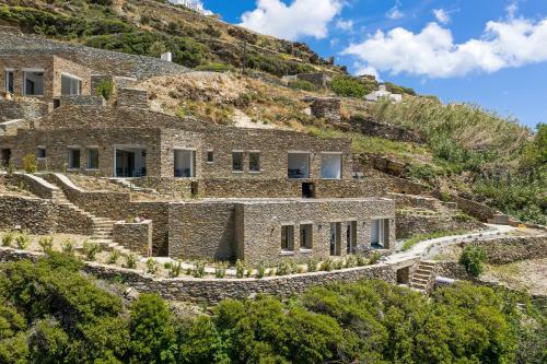Hotel Tinos Dove Suites