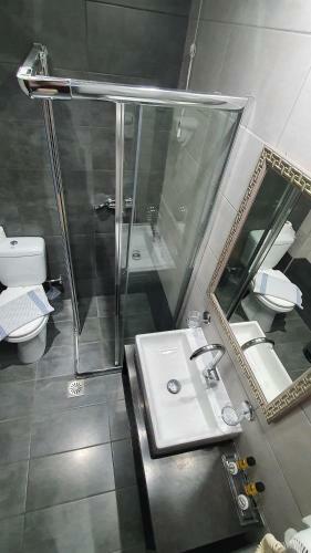 Zakros Hotel