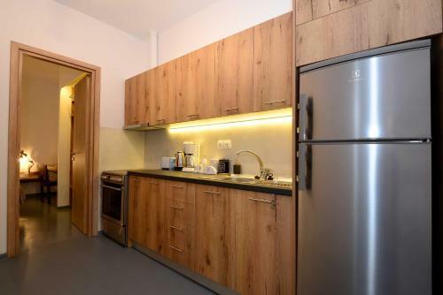 Lalari Beach Suites