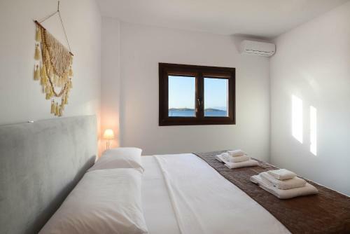 Lalari Beach Suites