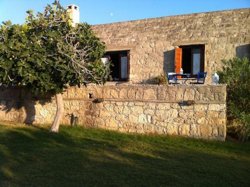 Aigina 3 Bedroom House By The Sea