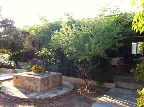 Aigina 3 Bedroom House By The Sea