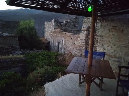 Kalfakakou Tower