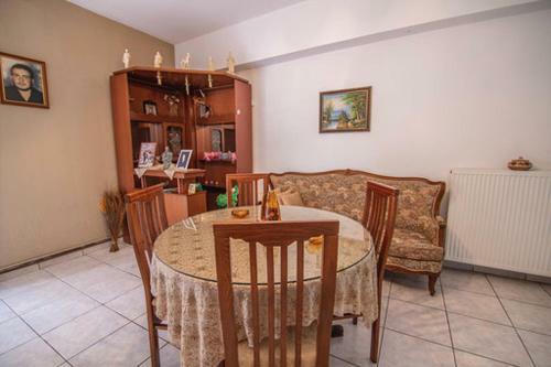 Apartamento Traditional Family Guest House Idi
