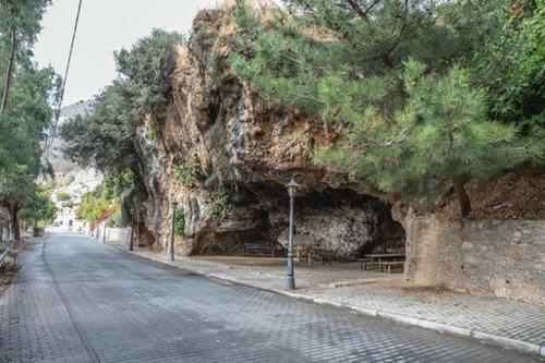 Apartamento Traditional Family Guest House Idi
