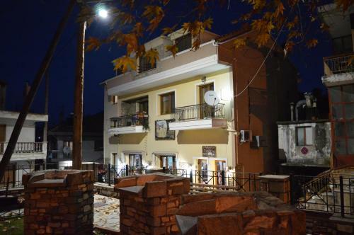 Hostal ??????? ?????? - Pansion Fedra