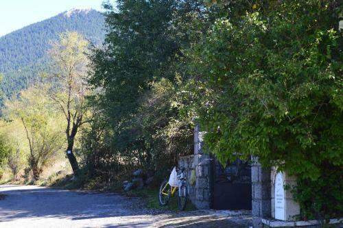 Villa Vytina With Garden And Bbq