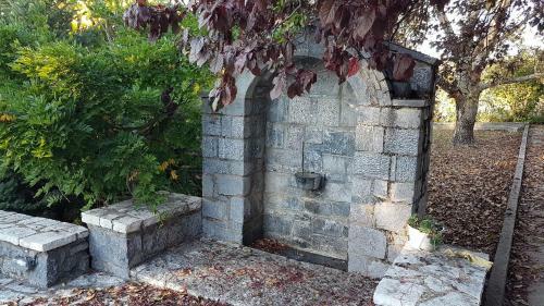 Villa Vytina With Garden And Bbq